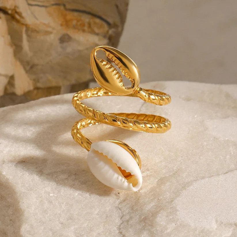 Shelly Beach Ring -18K